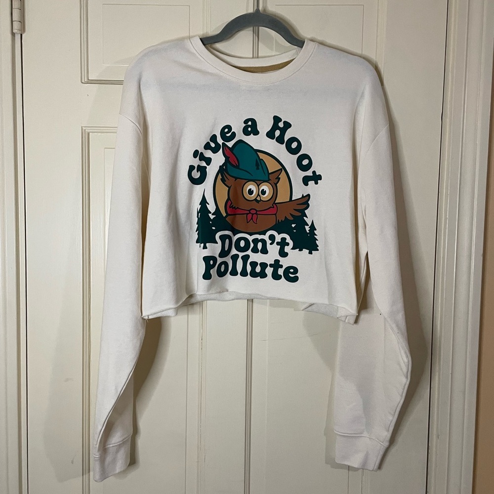 THE LANDMARK PROJECT WOMEN GIVE A HOOT DONT POLLUTE CREW SWEATSHIRT SIZE MEDIUM